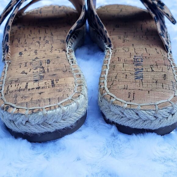 Nine West size 6m Cheetah Print slide on sandals - Picture 7 of 8